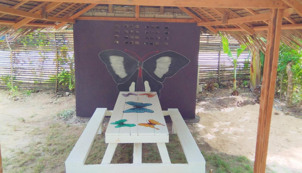 Butterfly House, Libertad, General Luna, Siargao, Filipinas Villa General Luna  Buitenkant foto
